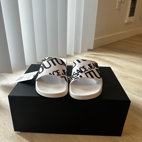 Versace slides, size 10W / 8M - Picture 5 of 6